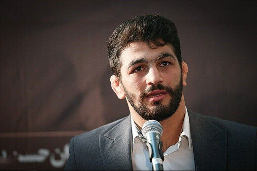 واکنش حسن یزدانی به حادثه ریزش ساختمان متروپل