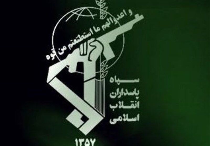 کشف ۹ میلیون دستکش احتکار شده توسط پاسداران گمنام امام زمان(عج)