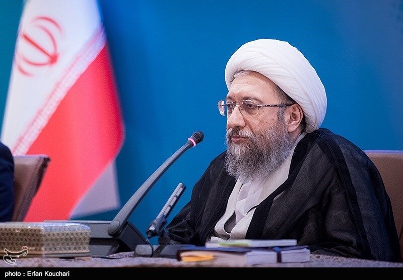 اظهارات جدید آملی لاریجانی درباره طرح شفافیت/گلایه مجلس واقعا وجهی ندارد