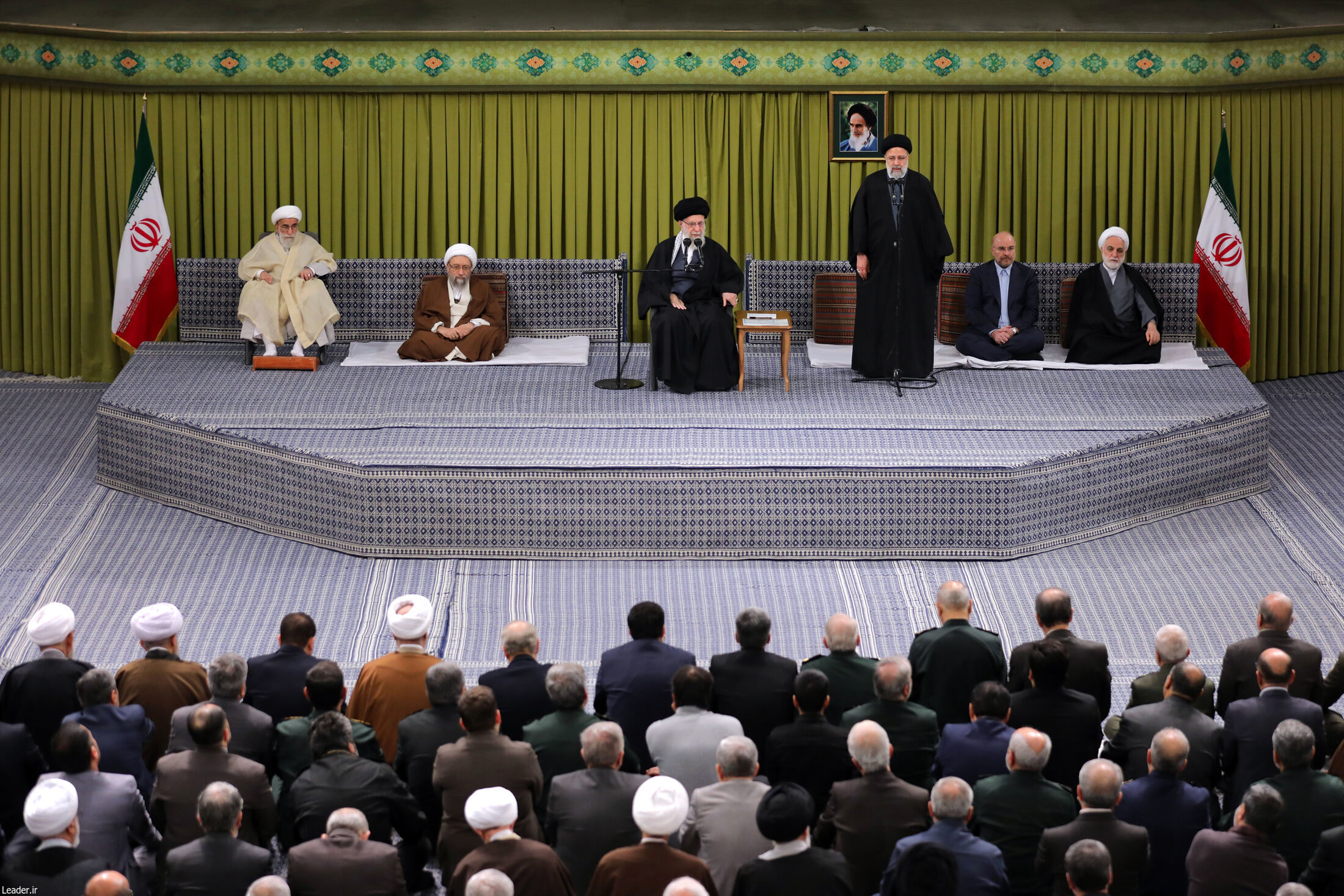 جمع وزیران روحانی در دیدار با رهبر انقلاب+ عکس