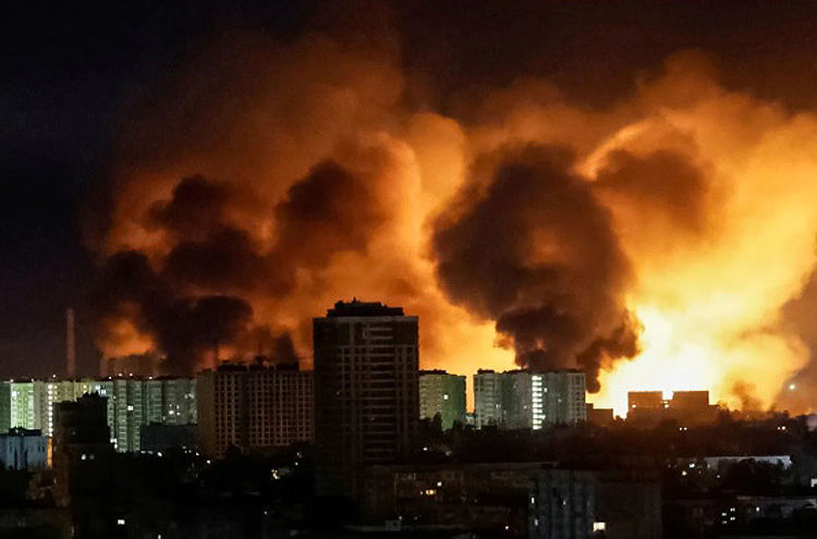 کی‌یف در سیبل آتش‌ مسکو