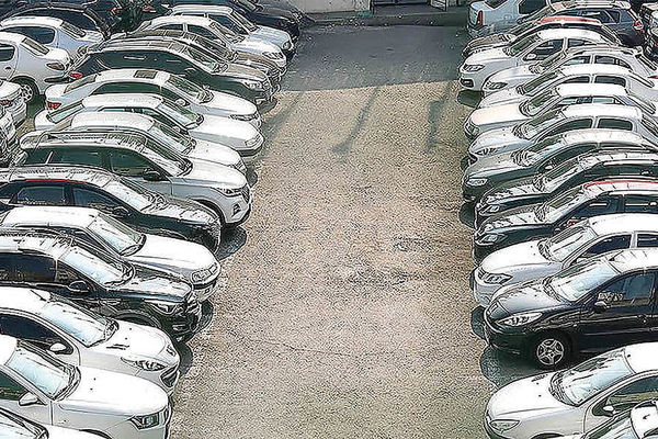 تکرار یک مناقشه پرهزینه در بازار خودرو