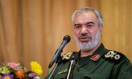 سردار سلیمانی جبهه مقاومتی به وسعت امت اسلامی ایجاد کرد