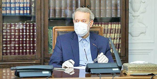 بازگشت علی لاریجانی از قرنطینه 