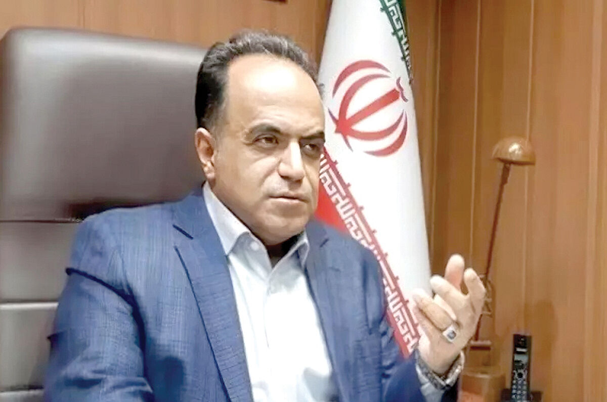 عرضه شمش طلا در مرکز مبادله ایران بازار را آرام کرد