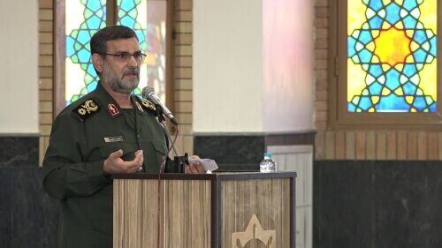 فرمانده نیروی دریایی سپاه به کادر درمان چه قولی داد؟