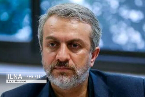 دولت برنامه‌ای برای واردات خودرو ندارد