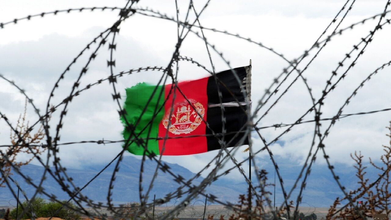 واکنش طالبان به ادامه کار دولت اشرف غنی/ خیالبافی است!
