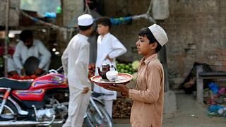 دستور عجیب وزیر پاکستانی به مردم جنجال به پا کرد