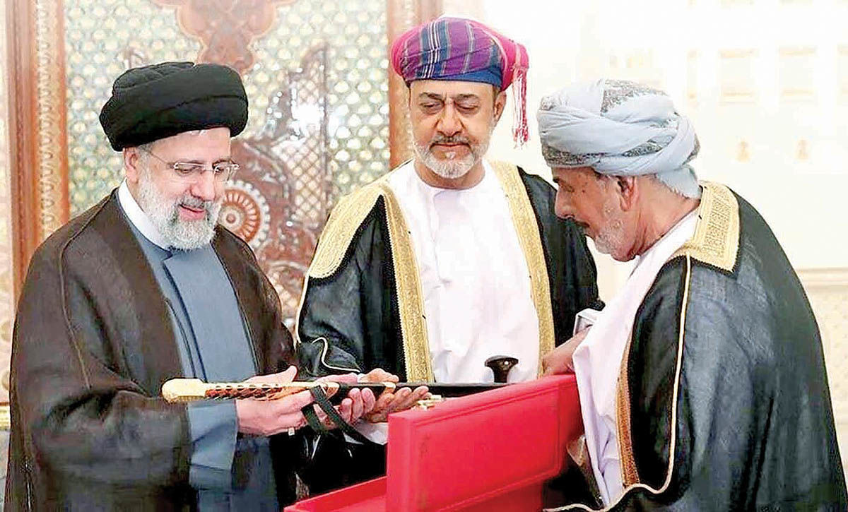 هدیه ویژه سلطان عمان به رئیسی 