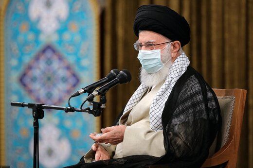 چرا مقام معظم رهبری تجربه دولت روحانی را بی‌اعتمادی به آمریکا و غرب می‌داند؟