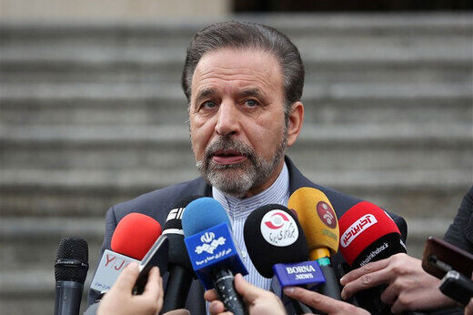 واعظی: دولت به دنبال انتقال آرام قدرت به رئیس‌جمهور منتخب است