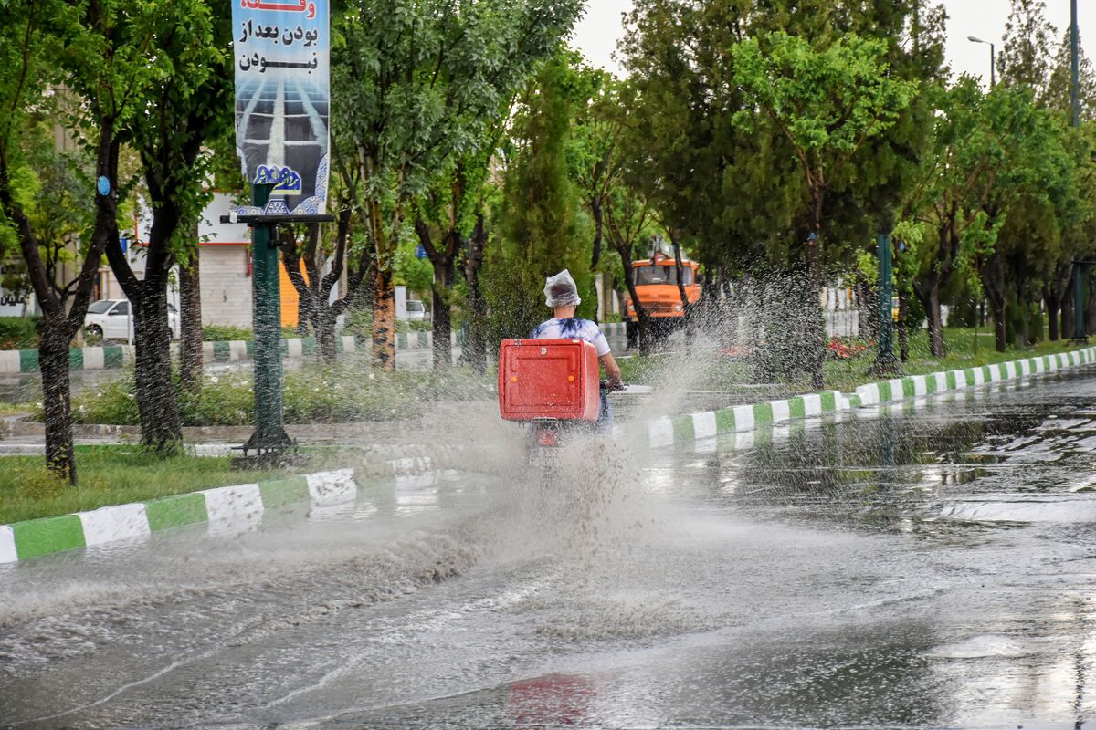 فعالیت سامانه بارشی در این مناطق کشور/هشدار نارنجی صادر شد
