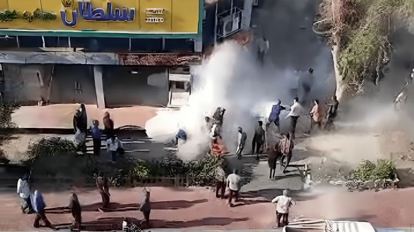 مقصران حادثه خودسوزی جوان اهوازی عزل شدند