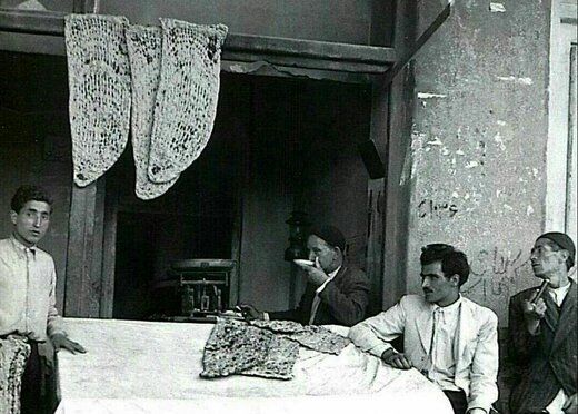 تصویری دیدنی از نانوایی بربری و سنگکی در دوره قاجار