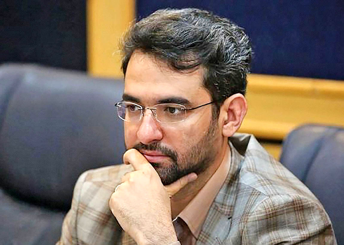 وزیر ارتباطات: دستوری برای فیلترینگ نسخه‌های فارسی تلگرام دریافت نکردم