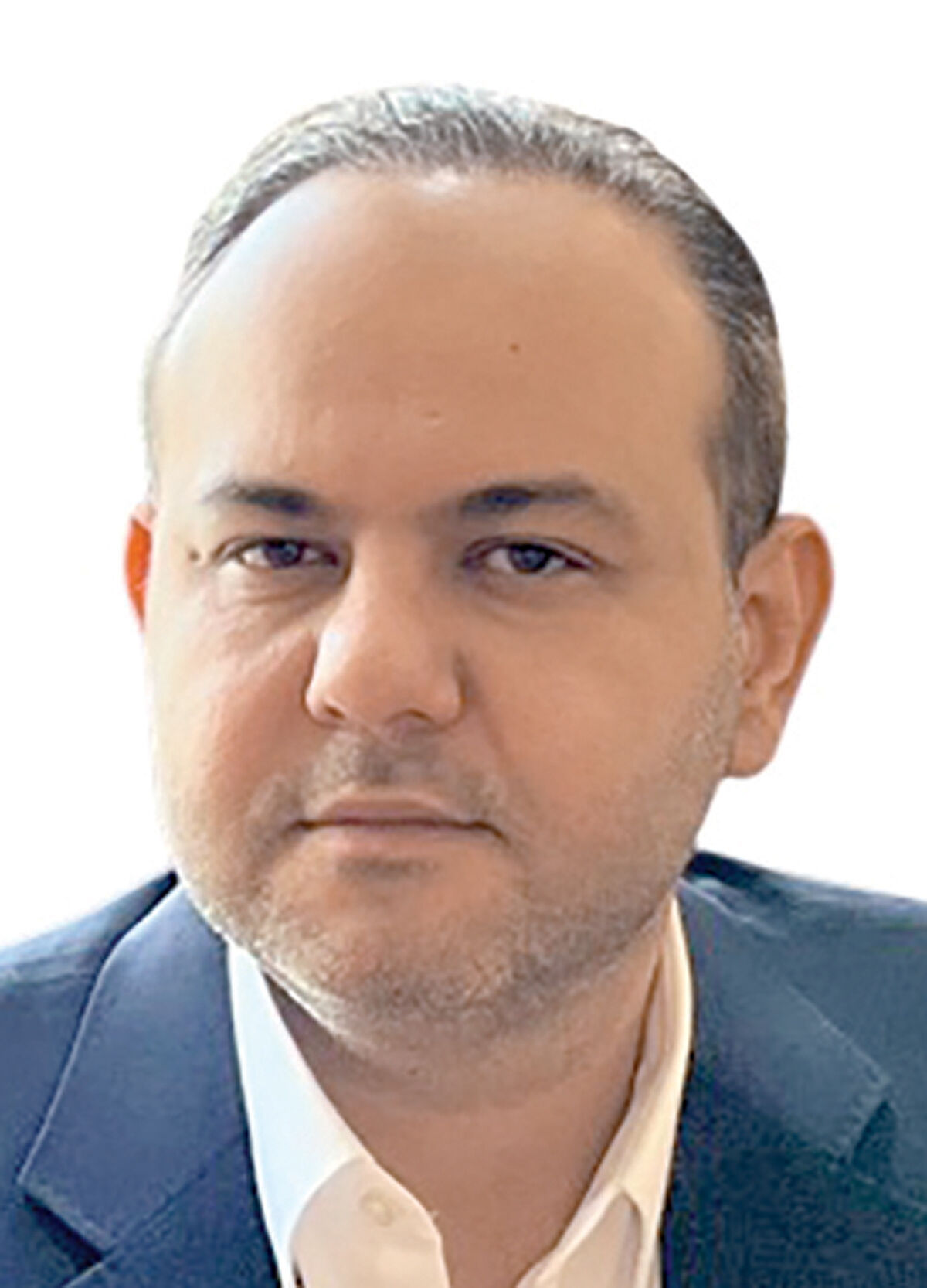 ضرورت آزادسازی عمومی نرخ آرد در بخش نان