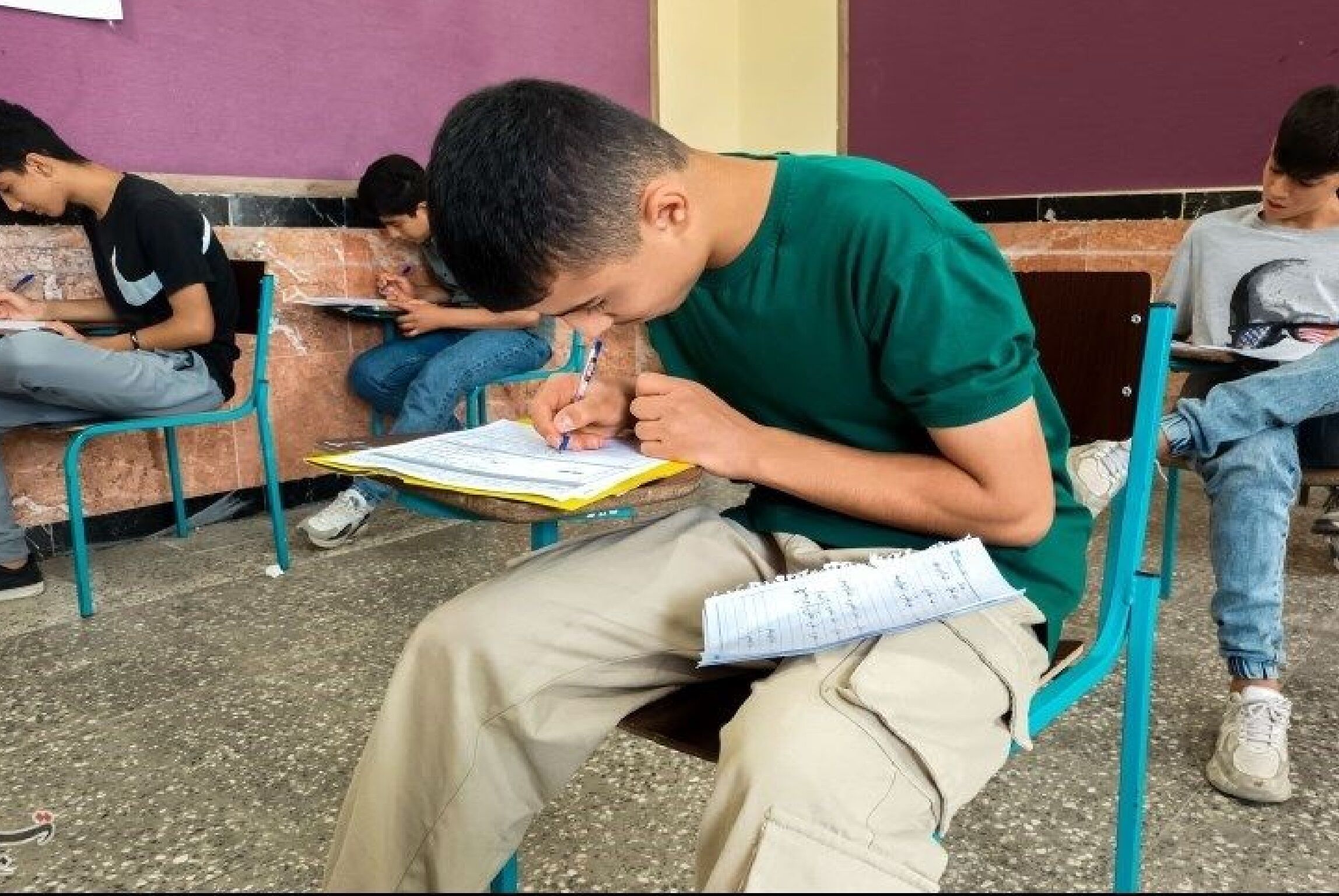 واکنش به انتشار تصویر تهدیدآمیز مصحح امتحانات