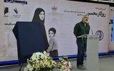 خاطرات سروش صحت از سفر یک‌ روزه‌اش به کرمان/ چرا زنان بالای ۵۰ سال در کارخانه پسته محسن جلال‌ پور مشغول به کار بودند؟
