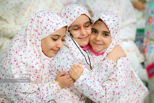 اقدام جنجالی صداوسیما/ شعرخوانی درباره شوهر برای دختربچه‌ها+فیلم