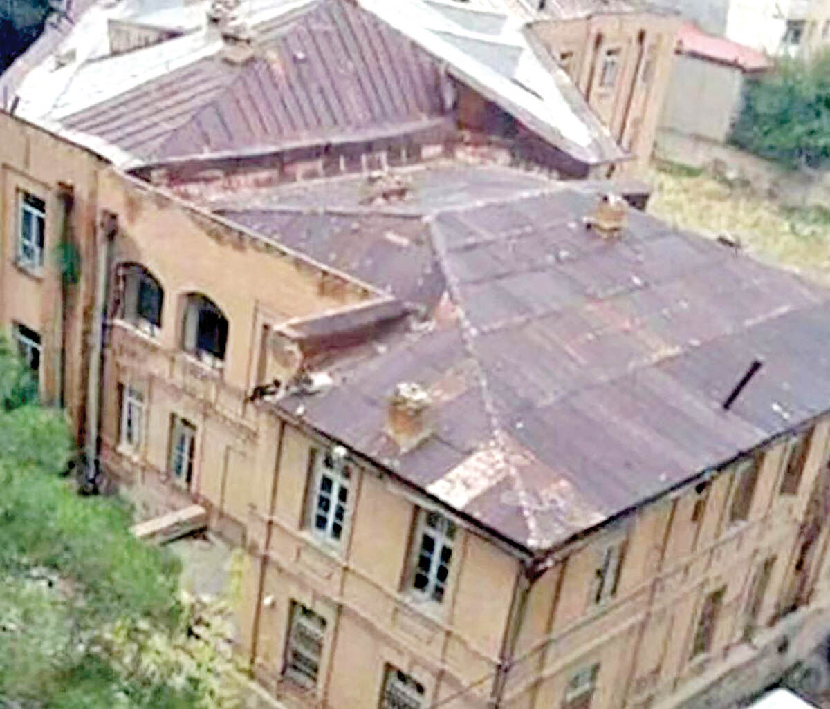  بیمارستان تاریخی «مسیح» کرمانشاه ویران شد