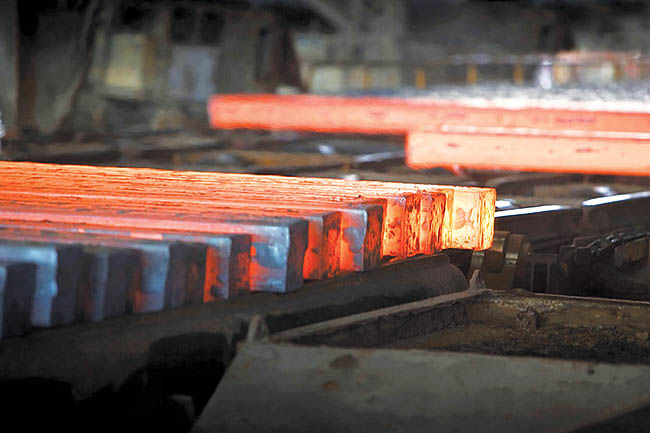 تداوم روند کاهش قیمت شمش فولاد
