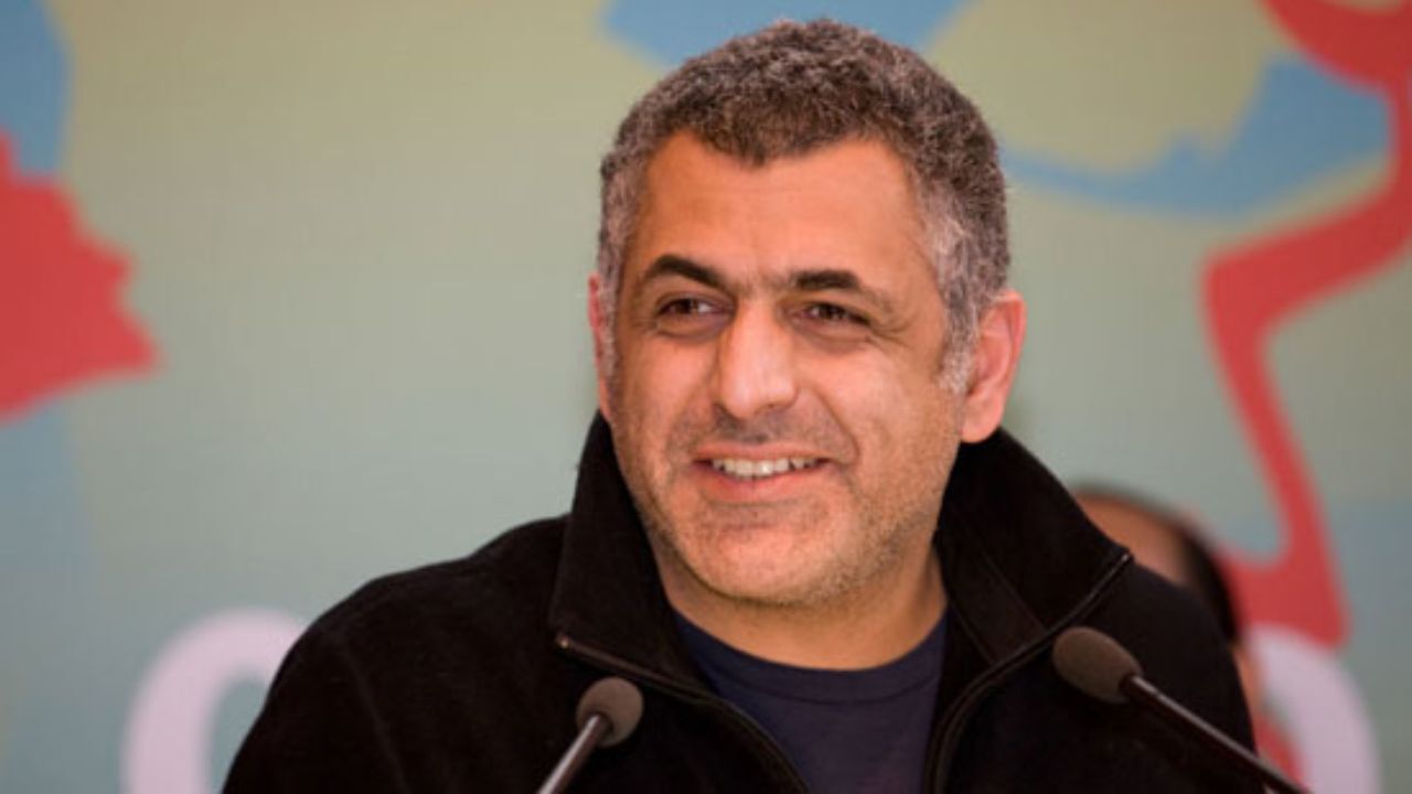 مانی حقیقی به رئیس سازمان سینمایی: برای سرکوب هنرمندان دیگر، از نام من استفاده نکنید