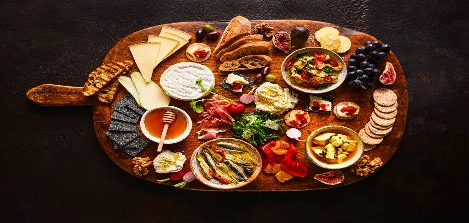 6 ایده برای چیدمان یک میز شام رسمی
