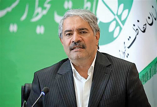 توسعه گردشگری در سواحل و حریم منابع آبی مجاز نیست