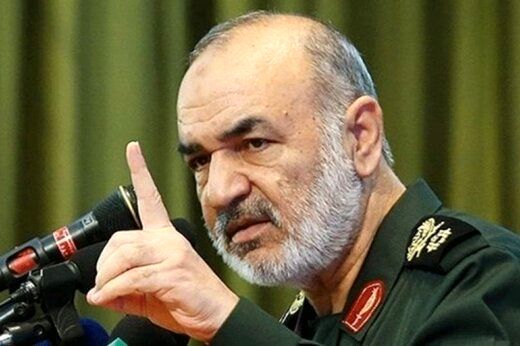 فرمانده کل سپاه: این ایران است که آمریکا را مدیریت می‌کند
