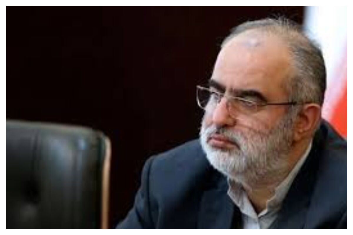 سیلی کوبنده حسام آشنا به توهین ترامپ درباره بازگرداندن ایران به عصر حجر