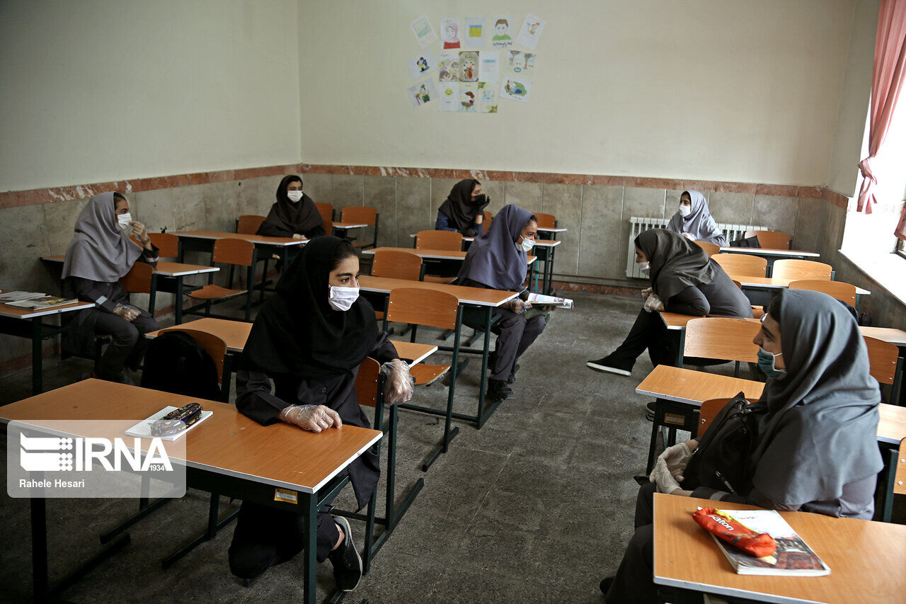 هشدار نسبت به لزوم جدی گرفتن رعایت پروتکل‌ها در مدارس