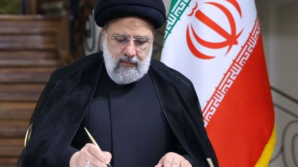 پیام تبریک رئیسی به مناسبت قهرمانی تیم ملی کشتی فرنگی نوجوانان 