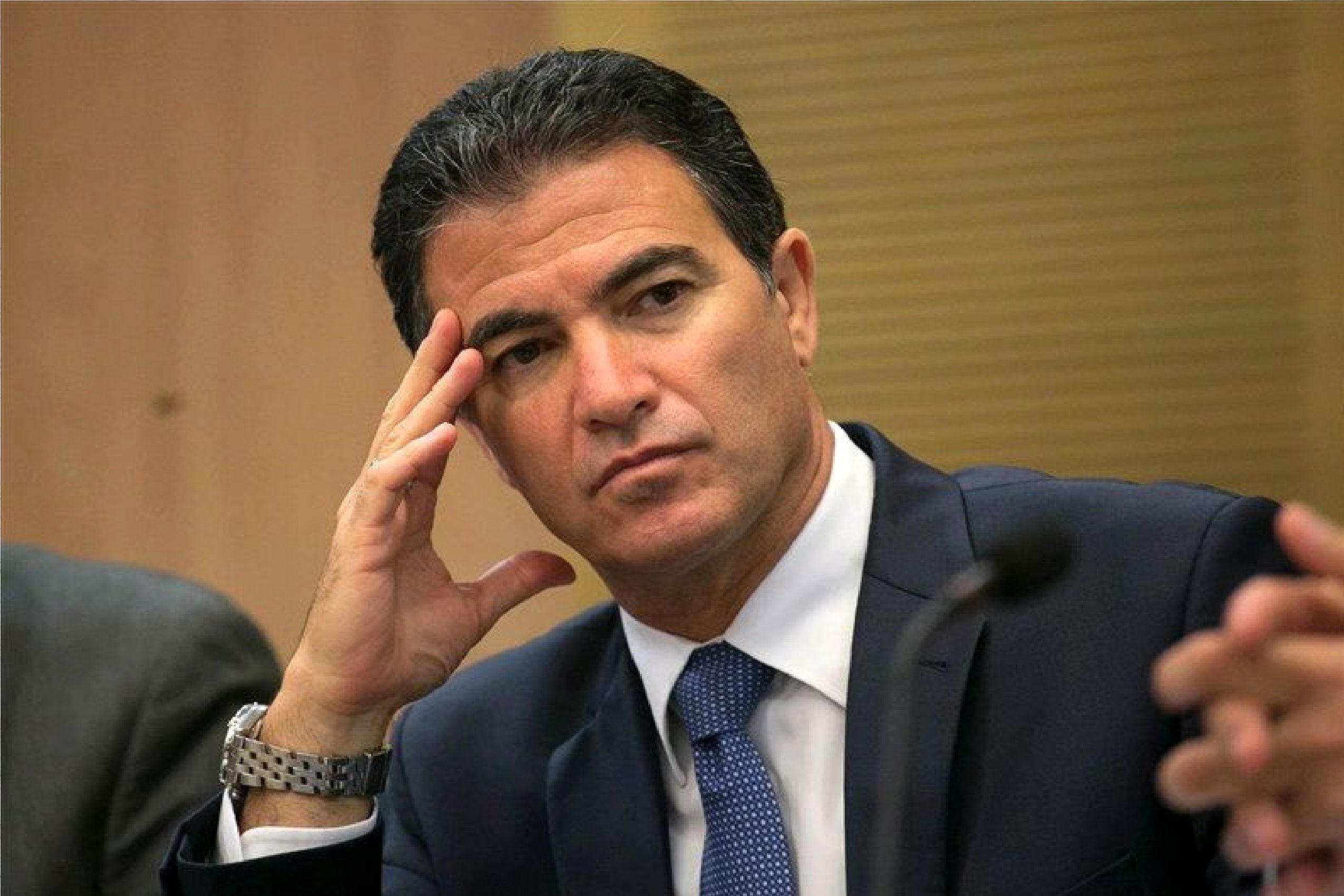 اعتراف موساد؛ تجهیزات الکترونیکی کشورهای دنیا را دستکاری کردهایم + فیلم