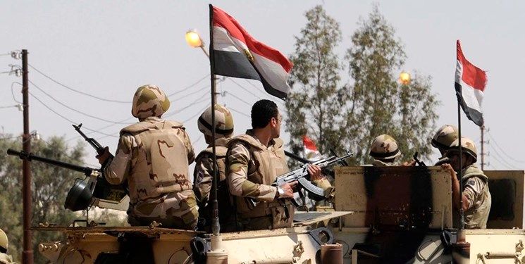  انفجاری مشکوک در شمال شرق مصر / 7 نظامی ارتش کشته شدند