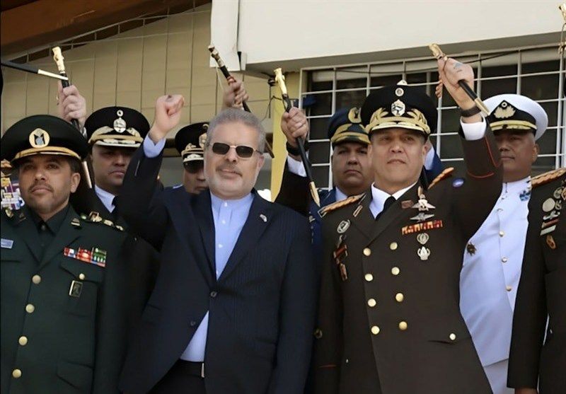 سران ارتش ونزوئلا با سفیر ایران دیدار کردند