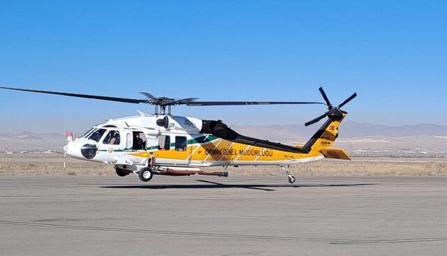 مشارکت آنکارا در مهار آتش سوزی جنگل های الیت / هواپیماهای آب‌پاش ترکیه وارد کشور شدند