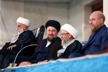قابی از سیدحسن خمینی ، جنتی و قالیباف+عکس 
