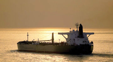 پشت صحنه ناوگان سایه