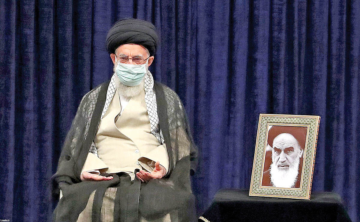 تبیین، خنثی‌کننده هجمه تبلیغاتی دشمن است؛ دانشجویان روشنگری کنند