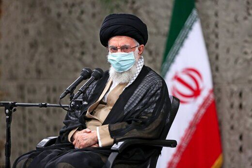 دیدار پیشکسوتان دفاع مقدس و خانواده‌های شهدا با رهبر انقلاب+عکس‌ها