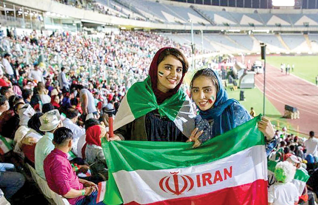 ورود زنان به آزادی؛ یک گام به پیش