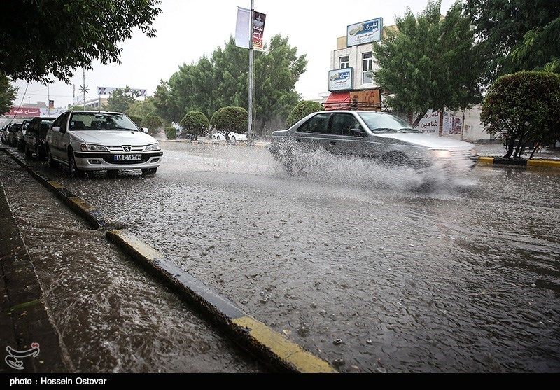 وزش باد شدید و وقوع سیل در ۲۱ استان