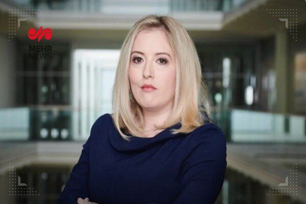  پس لرزه کناره‌گیری وزیر دفاع انگلیس/ مدیر ارتباطات دفتر نخست‌وزیر هم استعفا داد