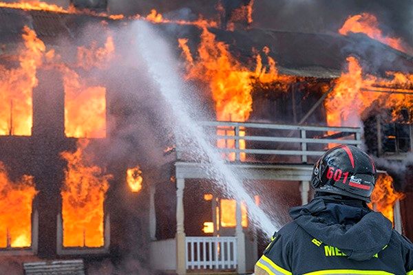هزینه بیمه آتش سوزی ساختمان مسکونی و مغازه چقدر است؟