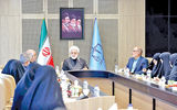 سوگیری سیاسی نداریم