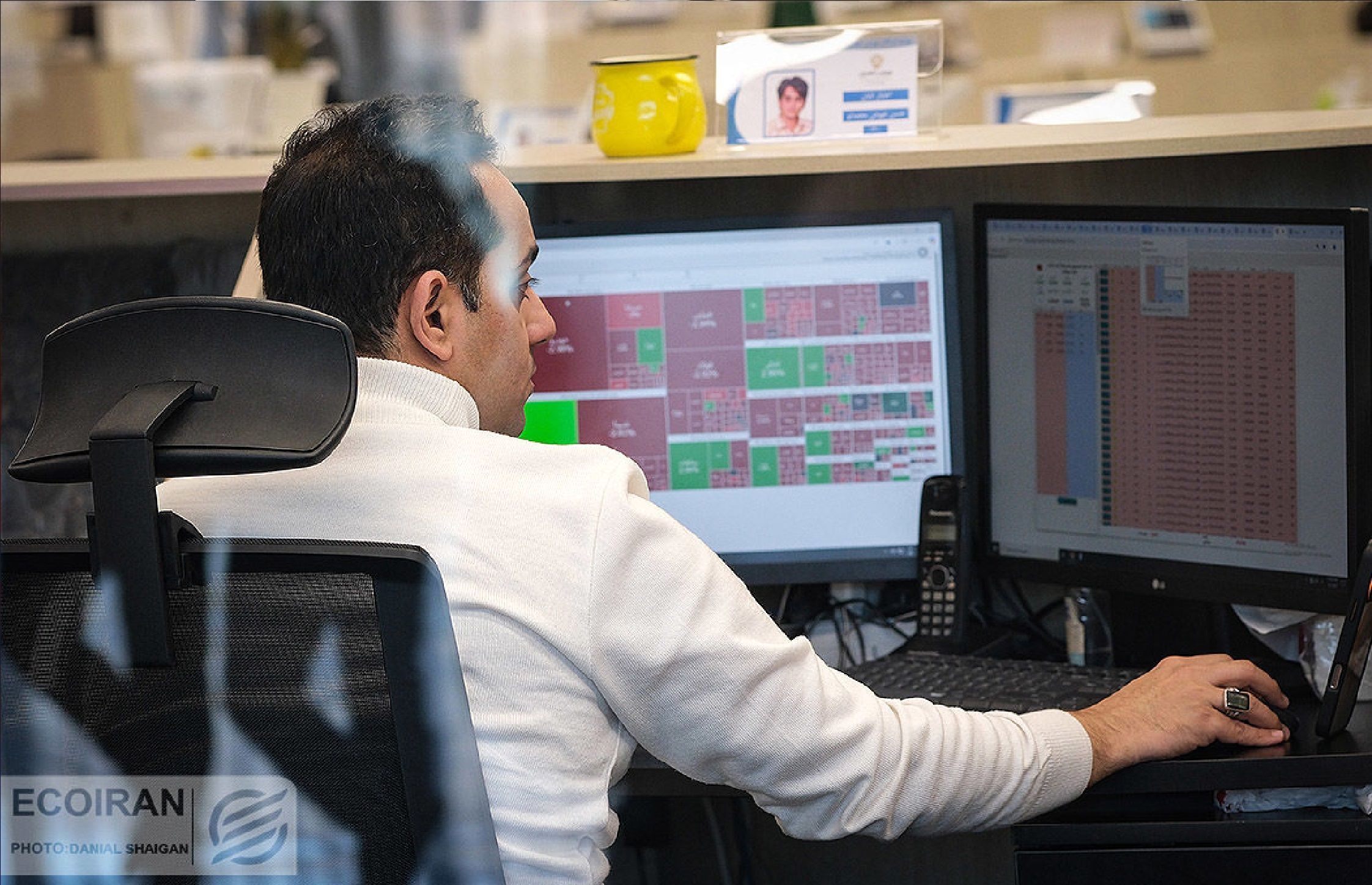 پیش‌بینی بورس چهارشنبه 5 آذر 1404/ اثر افزایش عرضه‌ها در پایان معاملات امروز بر روند فردا