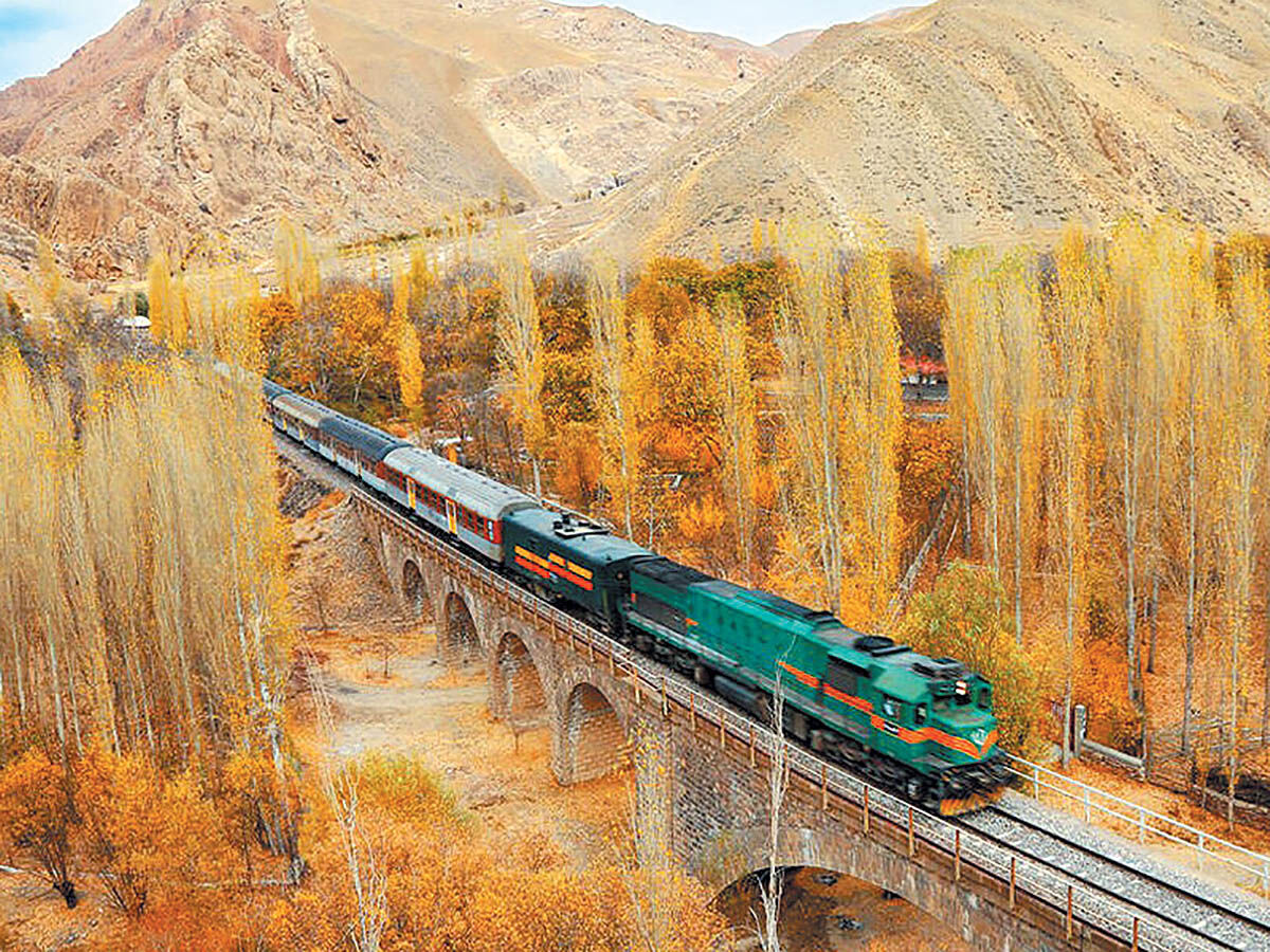 هم قانون‌گذار، هم مجری، هم داور