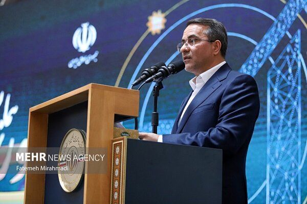 تقدیر معاون رئیس‌جمهور از تعهد کارکنان دولت