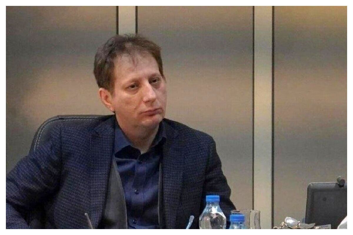 بابک زنجانی سراغ وارد کردن هواپیما رفت!